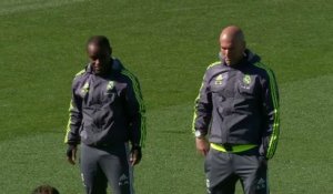 Foot - ESP - Clasico : Peur sur Zidane