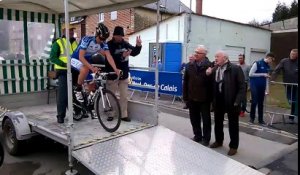 Boucles Cyclistes Sud-Avesnois : Jean-Marie Leblanc donne le départ
