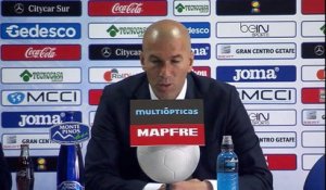 33e j. - Zidane : "Ronaldo est quelqu'un de très positif"