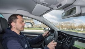 Franck Lagorce au volant de la Renault Mégane (diaporama vidéo)
