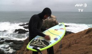 Le champion de surf qui veut sauver la côte chilienne