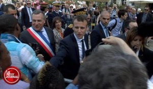 Emmanuel Macron hué à la fête de Jeanne D'Arc - Le Petit Journal du 10/05 - CANAL+