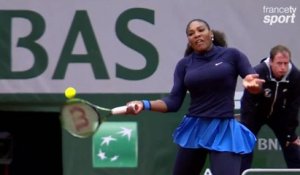 Serena Williams mord la ligne