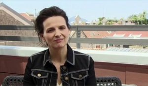 Juliette Binoche victime de « gestes déplacés »