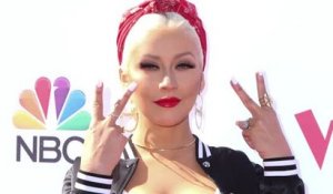 Christina Aguilera fait don des bénéfices de son single Change aux victimes d'Orlando