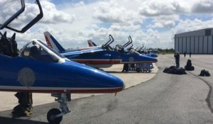 La patrouille de France arrive à Cherbourg après le défilé au-dessus du Mont