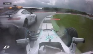 GP de Grande-Bretagne - Hamilton se frotte à... la safety car !