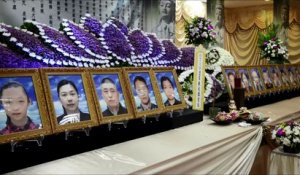 Taïwan: hommage aux 26 victimes d'un accident de bus