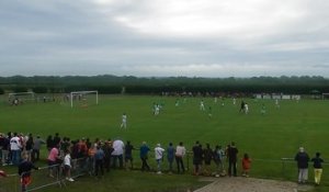 D1 féminine - Saint-Etienne 4-1 OM : le but de Charlotte Lozé (26e)