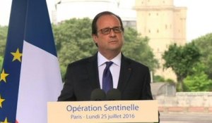 Nice: face à la polémique, Hollande et Valls montent au créneau