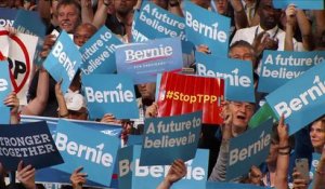 A Philadelphie, Sanders apporte son soutien à Hillary Clinton