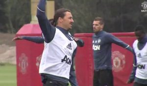 MU : les premiers pas d'Ibrahimovic à l'entraînement