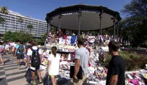 Voile - Tour de France : Dixième victoire pour Lorina-Limonade à Nice et hommage aux victimes