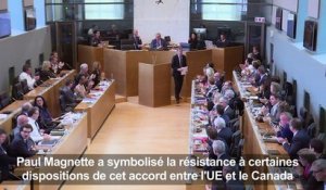 Wallonie: Magnette applaudi après l'accord sur le Ceta