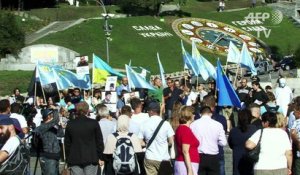 Manifestation contre l'internement d'un militant tatar en Crimée