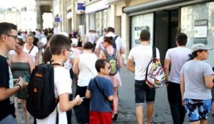 Saint-Quentin: le centre-ville envahi par les chasseurs de Pokemon