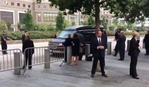 Hillary Clinton fait un malaise pendant les commémorations du 11-Septembre