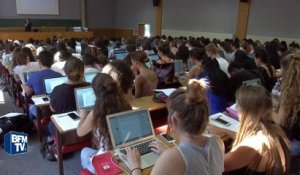 Wifi saturé, étudiants au sol: les conséquences de la surpopulation universitaire