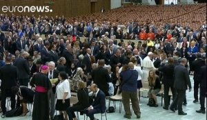 Attentat de Nice : le pape François reçoit des rescapés et des proches de victimes