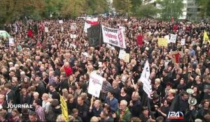 Pologne : des milliers de personnes dans la rue pour défendre l'avortement