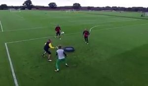 Buzz : l'entraînement étonnant des gardiens de Norwich City