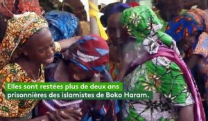 Nigeria : les 21 lycéennes libérées par Boko Haram retrouvent leurs familles