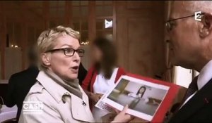 Elise Lucet embarrasse le patron de Huawei