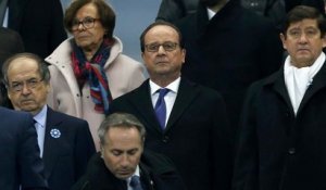 Au Stade de France, premiers hommages aux victimes du 13 novembre