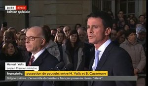 Manuel Valls à Bernard Cazeneuve de la passation de pouvoir: "Je vous souhaite plein de succès, pleine réussite"