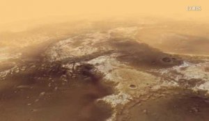 2 minutes d'un vol au-dessus de Mars