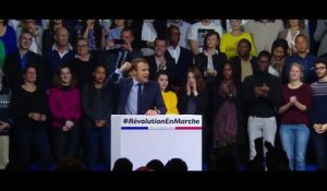 Fin du meeting d'Emmanuel Macron à Paris