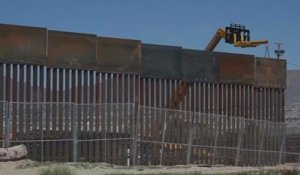 Le Mexique vent debout contre le mur de Trump