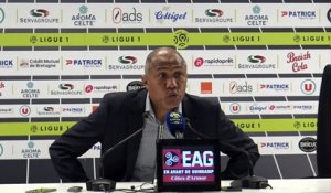 La réaction d'Antoine Kombouaré après EAG-PSG (2-1)