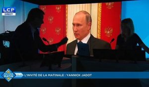 Yannick Jadot fait son interview dans le noir après une coupure de courant sur LCP - Regardez