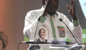 Présidentielle/ Le ministre Amadou Gon face aux cadres des secteurs public et privé