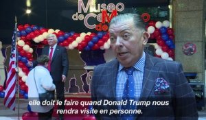 La statue de cire de Trump présentée, et chahutée, à Madrid
