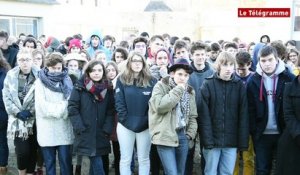 Carhaix. Les lycéens de Diwan manifestent pour passer le bac en breton
