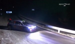 Drame au Rallye Monte-Carlo: décès d'un spectateur heurté par la voiture d'un concurrent