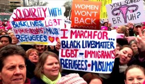 "Marche des femmes": les manifestants envahissent Washington