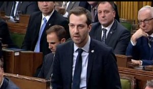 Un député canadien demande pardon aux victimes de l'attentat de Québec