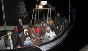 L'UE presse la Libye à protéger les migrants