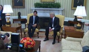 Poignée de main entre Donald Trump et Justin Trudeau