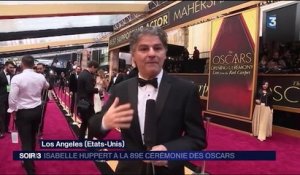Oscars : Isabelle Huppert a une chance face à Emma Stone