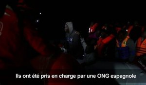 Cinq migrants tombés à l'eau disparus en Méditerranée