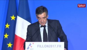 François Fillon: "un gouvernement restreint" et "un code de conduite" pour les ministres