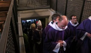 Mgr Emmanuel Gobilliard retrouve la Cathédrale du Puy