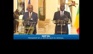 extrait macky sall fr