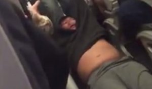 Public (bad) Buzz : United Airlines expulse violemment un passager qui a pourtant payé son billet !