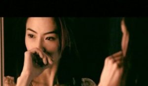 Cecilia Zhang - Wo Xiang Yi Ge Ren (Music Video)