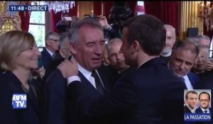 Face à Emmanuel Macron, Gérard Collomb ému aux larmes